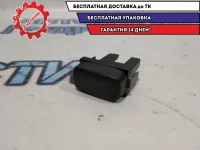 Заглушка кнопки Mitsubishi Outlander XL