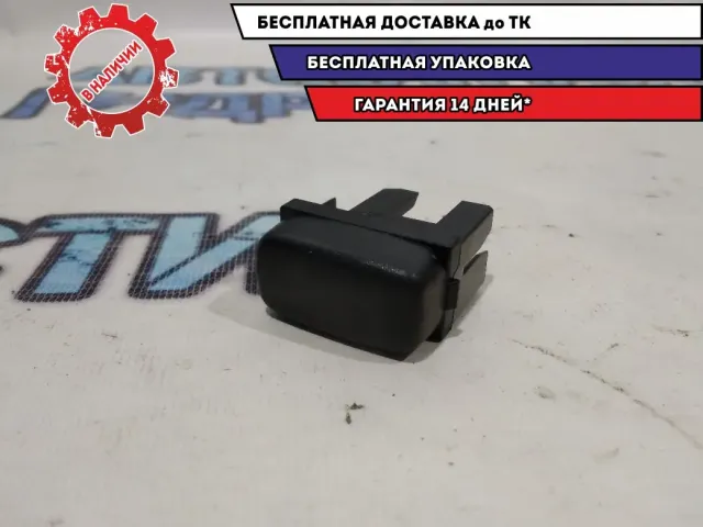 Заглушка кнопки Mitsubishi Outlander XL