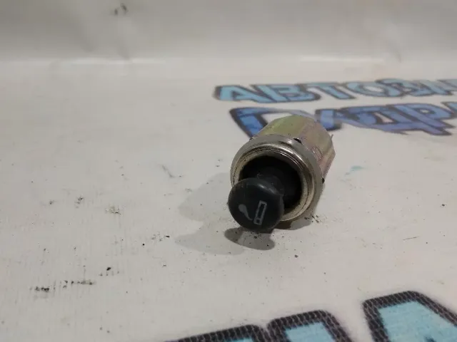 Прикуриватель Mitsubishi Outlander XL MN177355