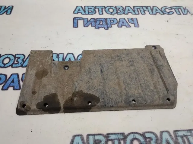 Пыльник правый Mitsubishi Outlander XL