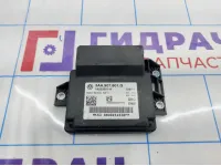 Блок управления стояночным тормозом Volkswagen Passat CC 3AA907801G