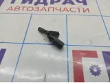 Датчик ABS задний левый Volkswagen Passat CC WHT003859A