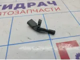 Датчик ABS задний правый Volkswagen Passat CC WHT003858A
