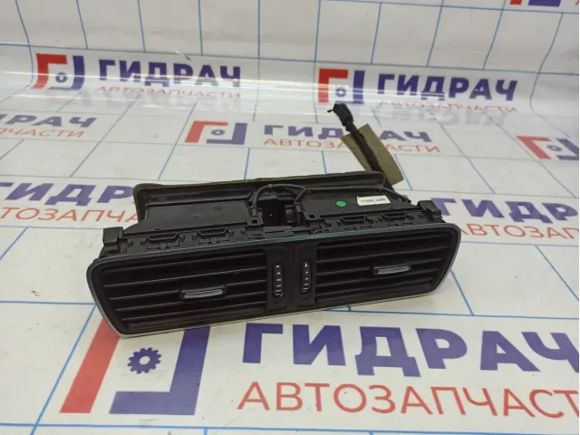 Дефлектор воздушный центральный Volkswagen Passat CC 3AB819728AMAI