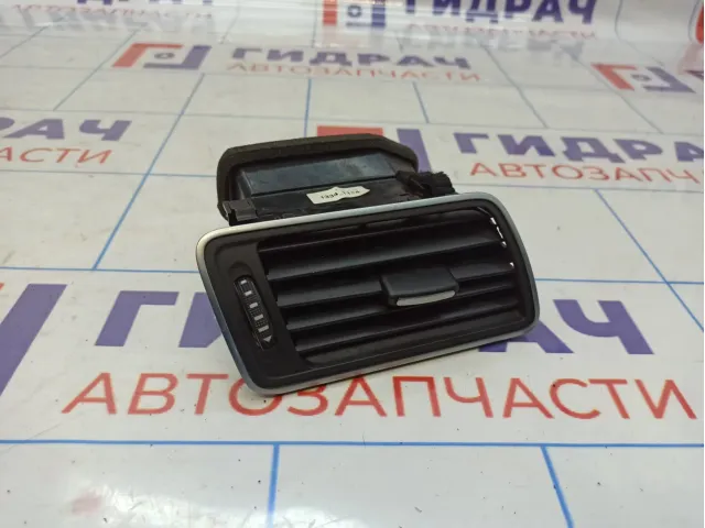 Дефлектор воздушный правый Volkswagen Passat CC 3AB819702AMAI