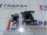 Петли двери задней правой Volkswagen Passat CC