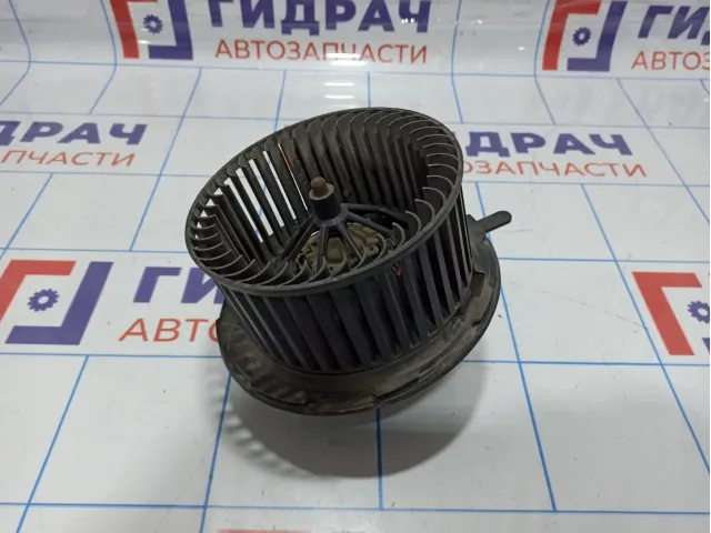 Моторчик отопителя Volkswagen Passat CC 3C1820015R
