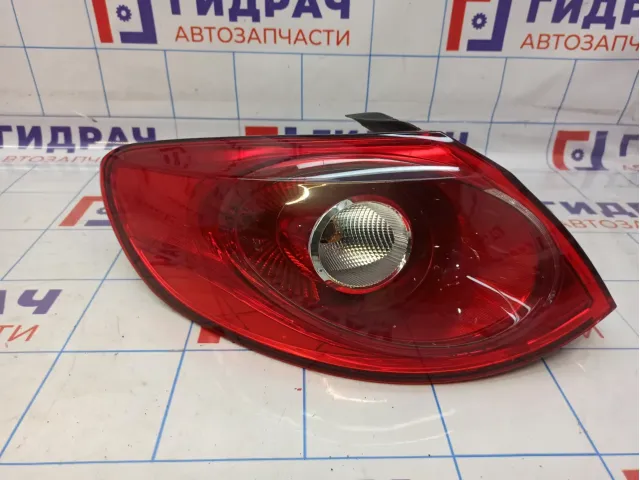 Фонарь задний наружный левый Volkswagen Passat CC 3C8945095F