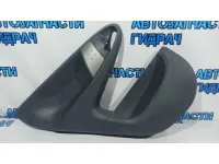 Обшивка двери задней левой Peugeot 107 933382. Царапины.