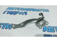 Петля капота правая Peugeot 107 791339.