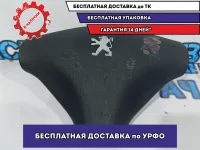 Подушка безопасности в рулевое колесо Peugeot 107 4112HT. Царапины.