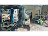 Крыло заднее левое Peugeot 107 .