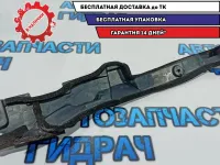 Пыльник крыла переднего правого Peugeot 107 7841T0.
