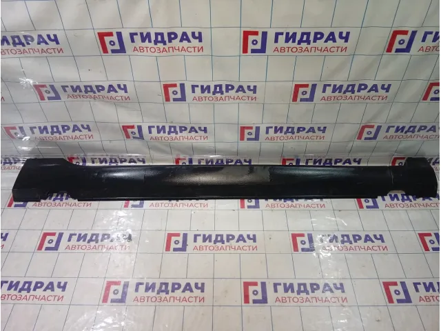 Накладка порога правого Peugeot 2008 96781715XT