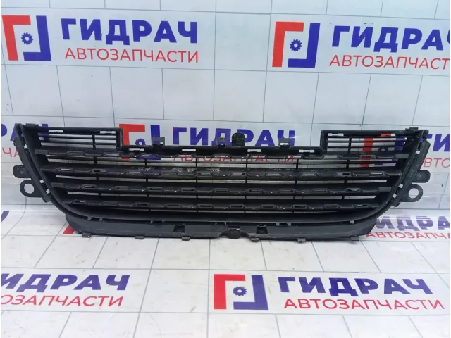 Решетка бампера Peugeot 2008 9678059480