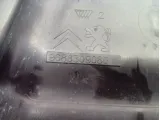 Пыльник двигателя левый Peugeot 2008 9688309080
