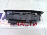 Блок управления стеклоподъемниками Peugeot 2008 96749624ZD