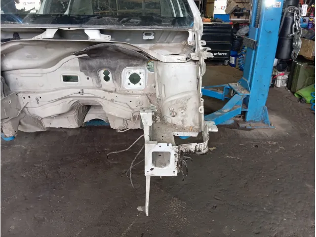 Лонжерон передний Peugeot 2008 721133