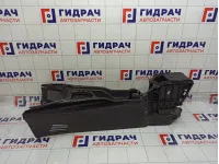 Консоль центральная Peugeot 2008 9677863780