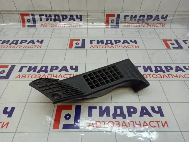 Накладка (кузов внутри) под ногу водителя Peugeot 2008 9658143880