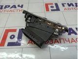 Дефлектор воздушный левый Peugeot 2008 96731317VV