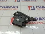 Дефлектор воздушный левый Peugeot 2008 96731317VV