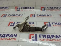 Рычаг, педаль стояночного тормоза Peugeot 2008 98066999ZD