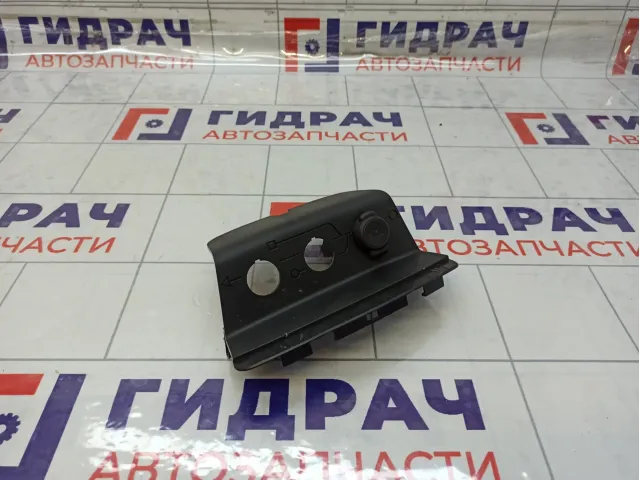 Накладка консоли Peugeot 2008