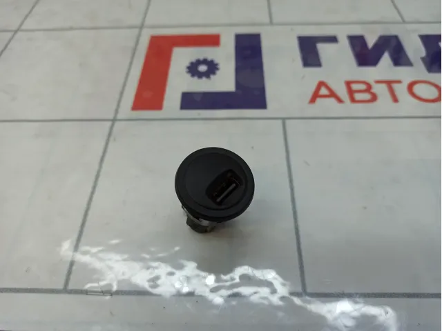 Разъем USB AUX Peugeot 2008
