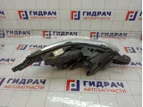 Фара левая Peugeot 2008 9677810180
