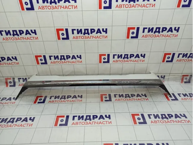 Спойлер багажника Peugeot 2008 1610106880