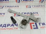 Стеклоподъемник механический задний правый Peugeot 207 9224A7