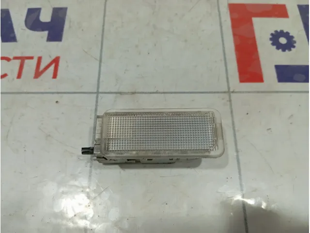 Плафон салонный Peugeot 207