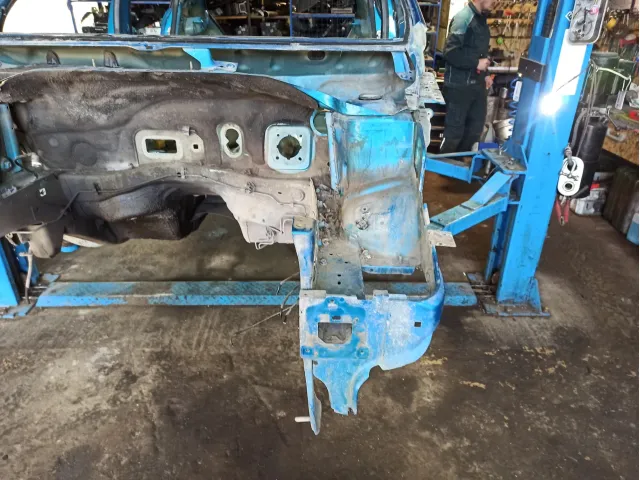 Лонжерон передний левый Peugeot 207