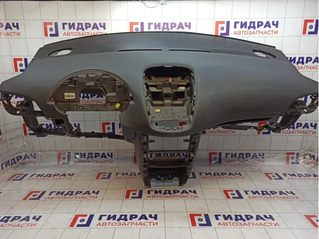 Торпедо Peugeot 207 8211XS