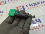 Датчик включения стоп сигнала Peugeot 207 453448