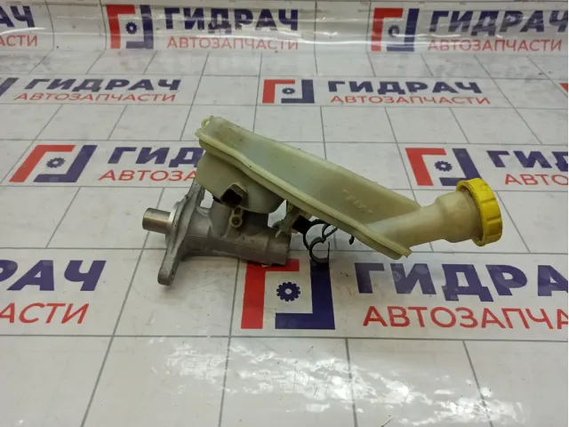 Цилиндр тормозной главный Peugeot 207 4601R6