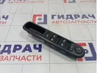Блок управления стеклоподъемниками Peugeot 3008 6490X5