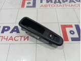 Кнопка стеклоподъемника заднего Peugeot 3008 6490RK