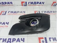 Рамка противотуманной фары правая Peugeot 3008 9684350277