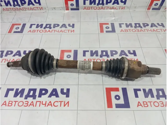 Привод передний левый Peugeot 3008 3272TN