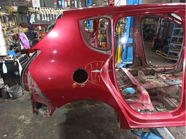 Крыло заднее правое Peugeot 3008