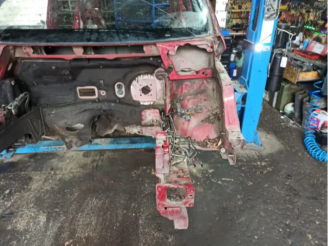 Лонжерон передний левый Peugeot 3008