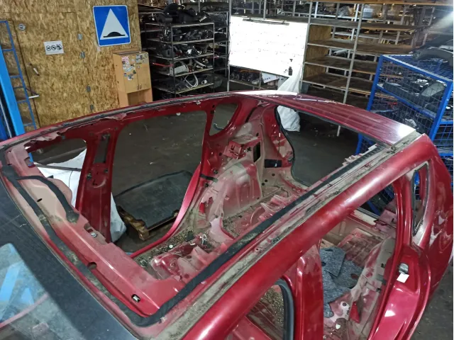 Крыша Peugeot 3008