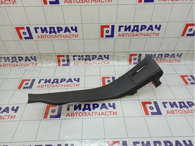 Накладка порога внутренняя задняя правая Peugeot 3008 9016RD