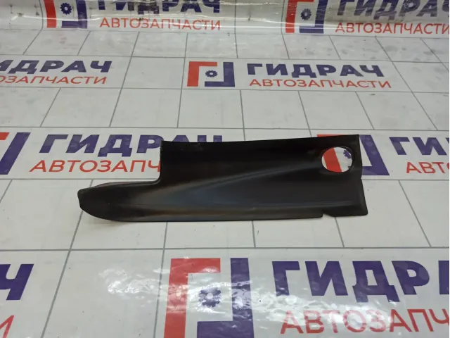 Водосток двери багажника левый Peugeot 3008 9670553480