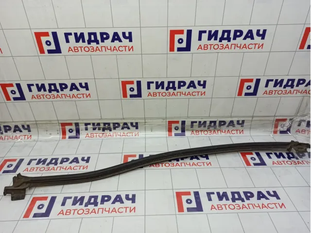 Уплотнитель двери багажника Peugeot 3008 9683267280