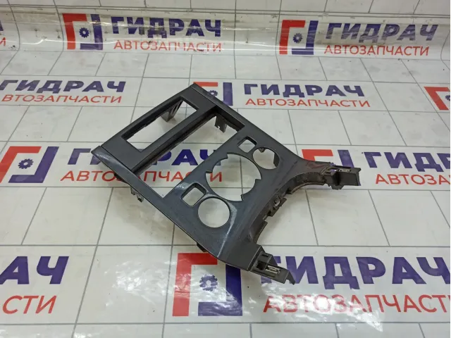 Накладка торпедо Peugeot 3008 823109