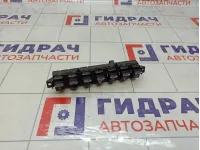 Блок кнопок Peugeot 3008 6490QL