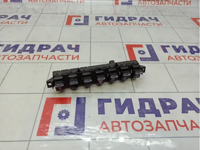 Блок кнопок Peugeot 3008 6490QL